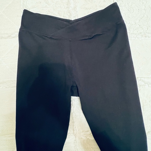 Fabletics Pureluxe High-Waist Crossover band 7/8 (Black) Size Small Powerhold - Picture 2 of 6